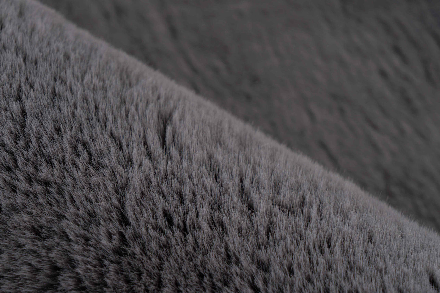 Infinity vloerkleed graphite - Houseofambiance
