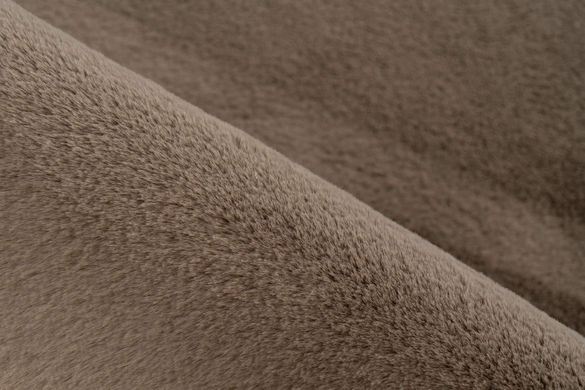 Sense taupe vloerkleed - Houseofambiance