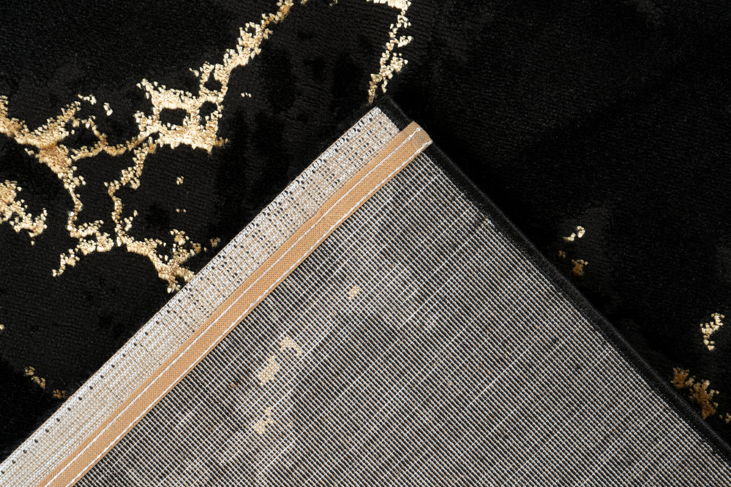 Marmer vloerkleed zwart x goud - Houseofambiance