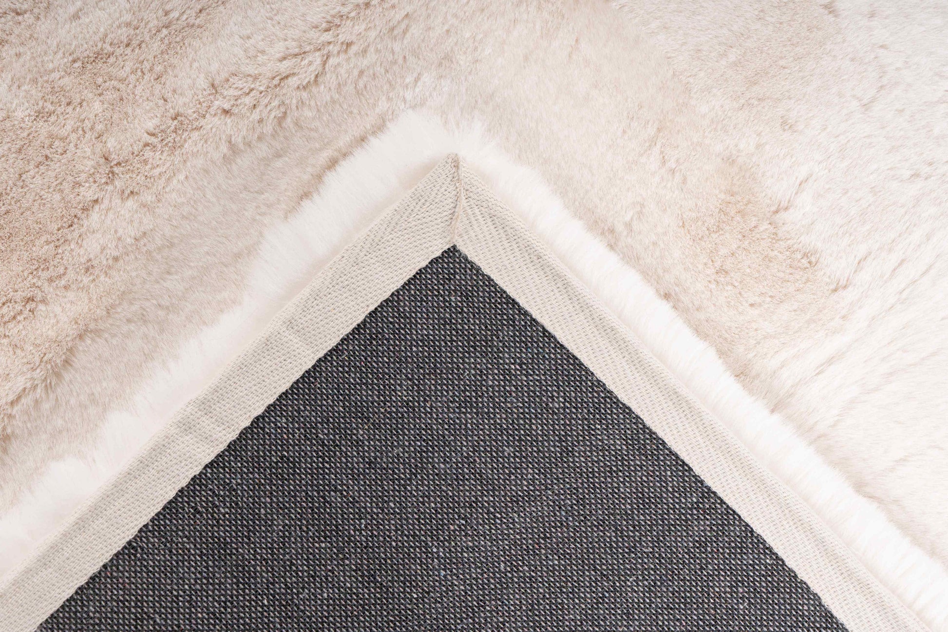 Infinity vloerkleed ivoor - Houseofambiance