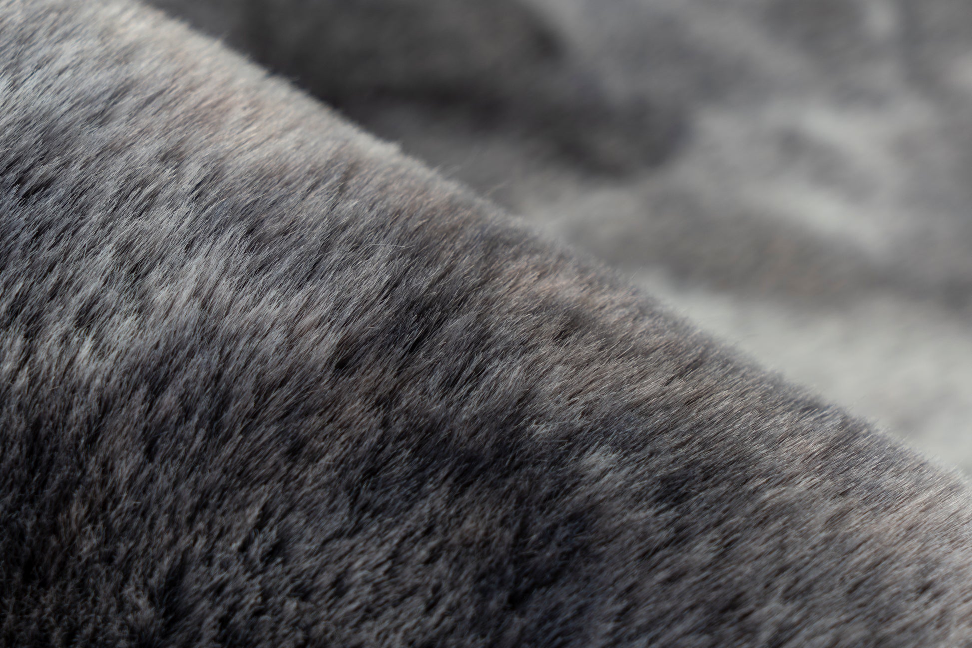 Panda vloerkleed grafiet - Houseofambiance
